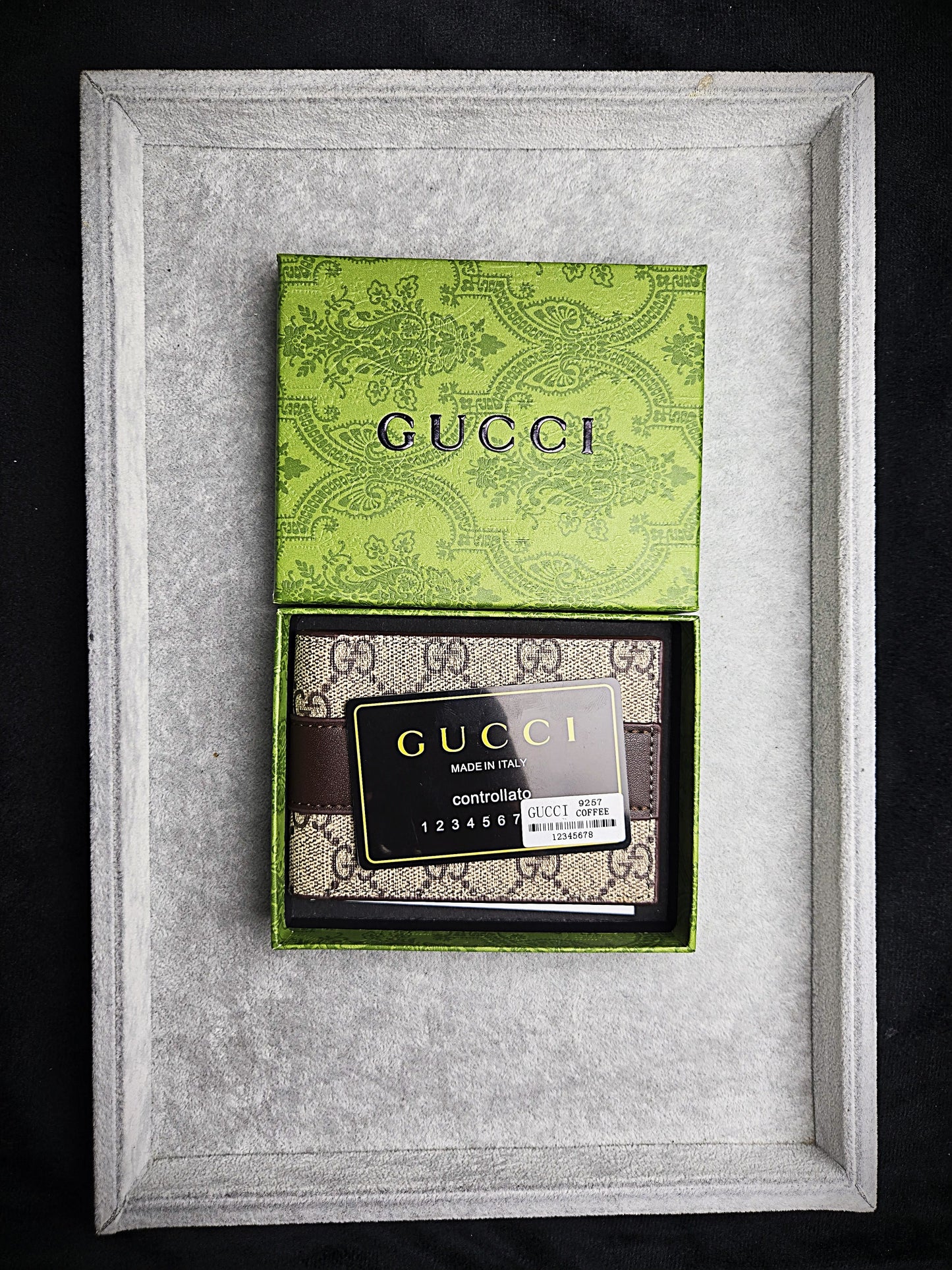 Gucci GG Supreme Wallet