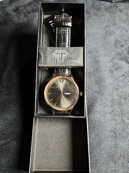 TOMI Classic Analog (Black Gradient)