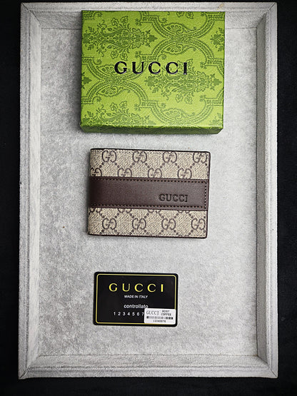 Gucci GG Supreme Wallet