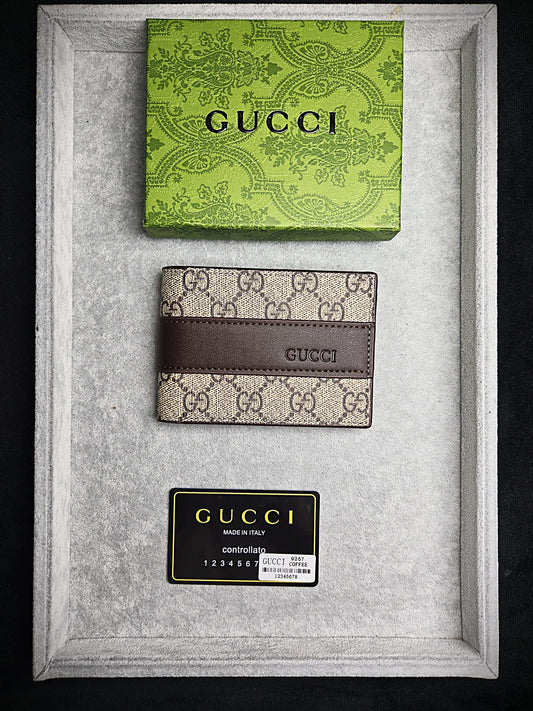 Gucci GG Supreme Wallet